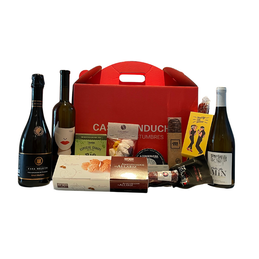 Lote de Navidad 2025 número 3 con productos gourmet gallegos - Casa Canducho