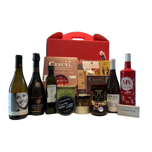 Lote de Navidad 2025 número 7 con productos gourmet gallegos - Casa Canducho