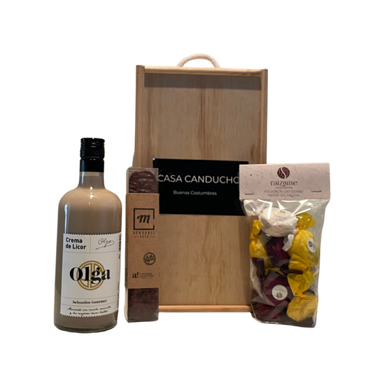 Lote de Navidad 2025 Caja de Madera 4 con productos gallegos gourmet fuera de la caja - Casa Canducho